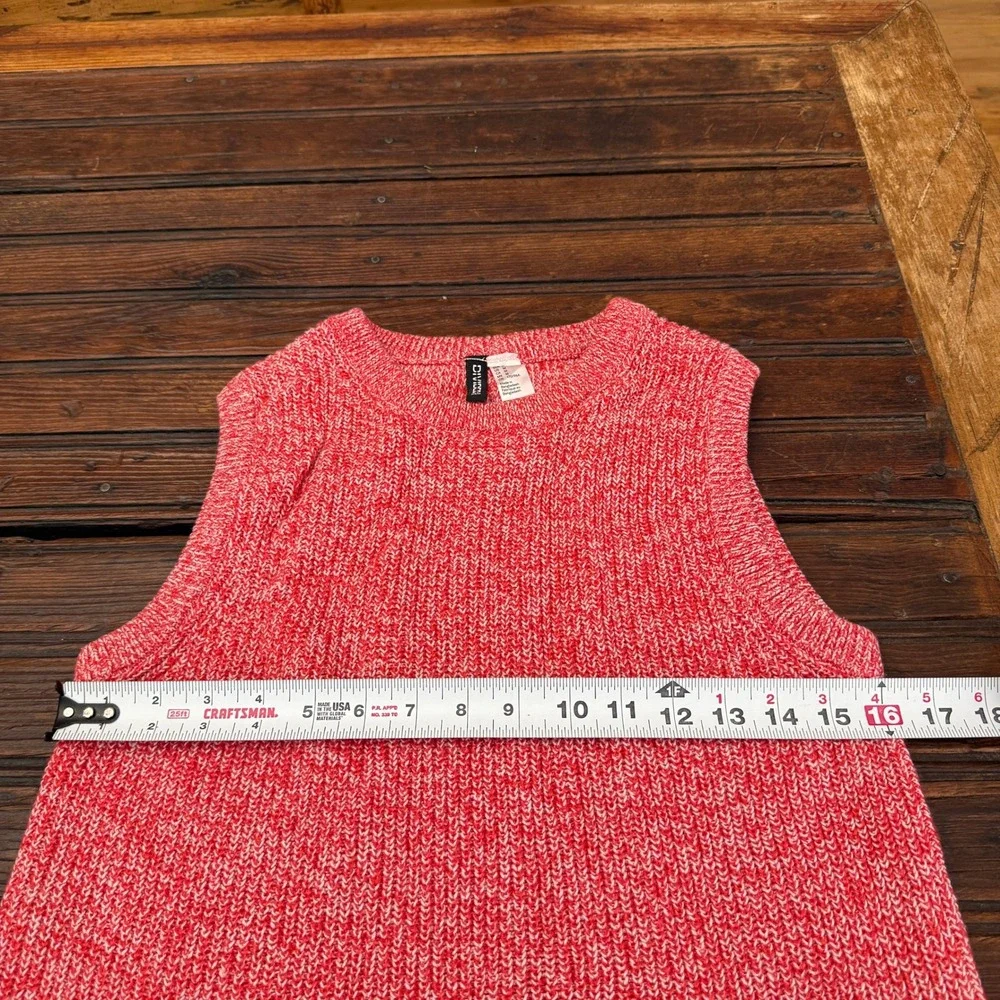 H&M Divided Red White Marled Knit Sweater Vest Sleeveless Crew Neck Medium